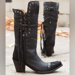Corral snip toe boots